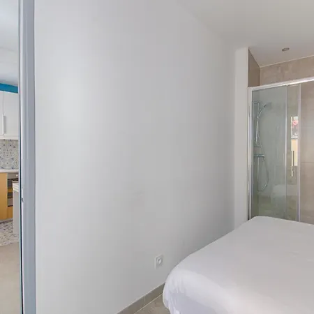 Superb Flat In The Heart Of ! Nice